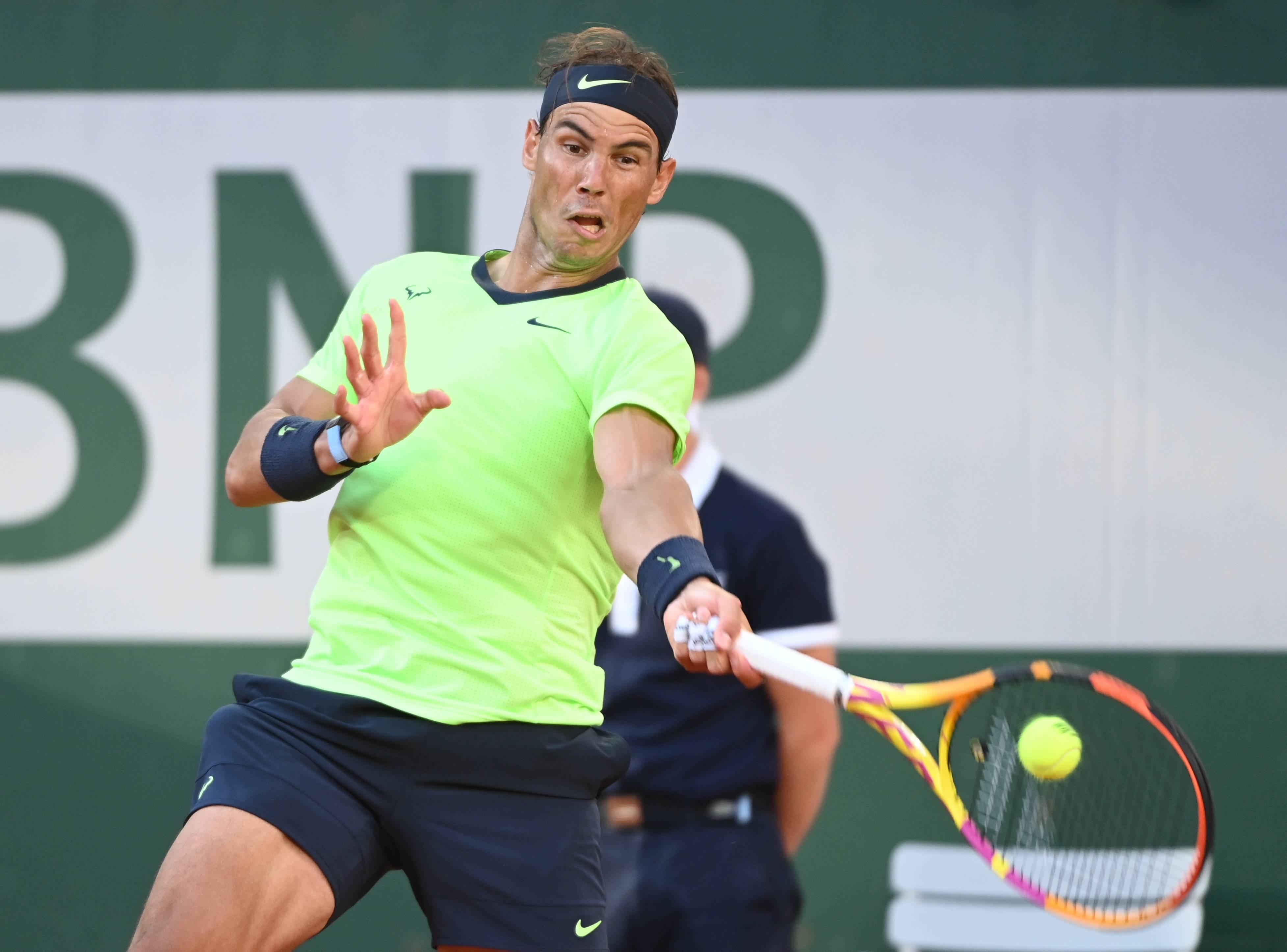 美国网球队轻取世界网球队，纳达尔绝境逆转