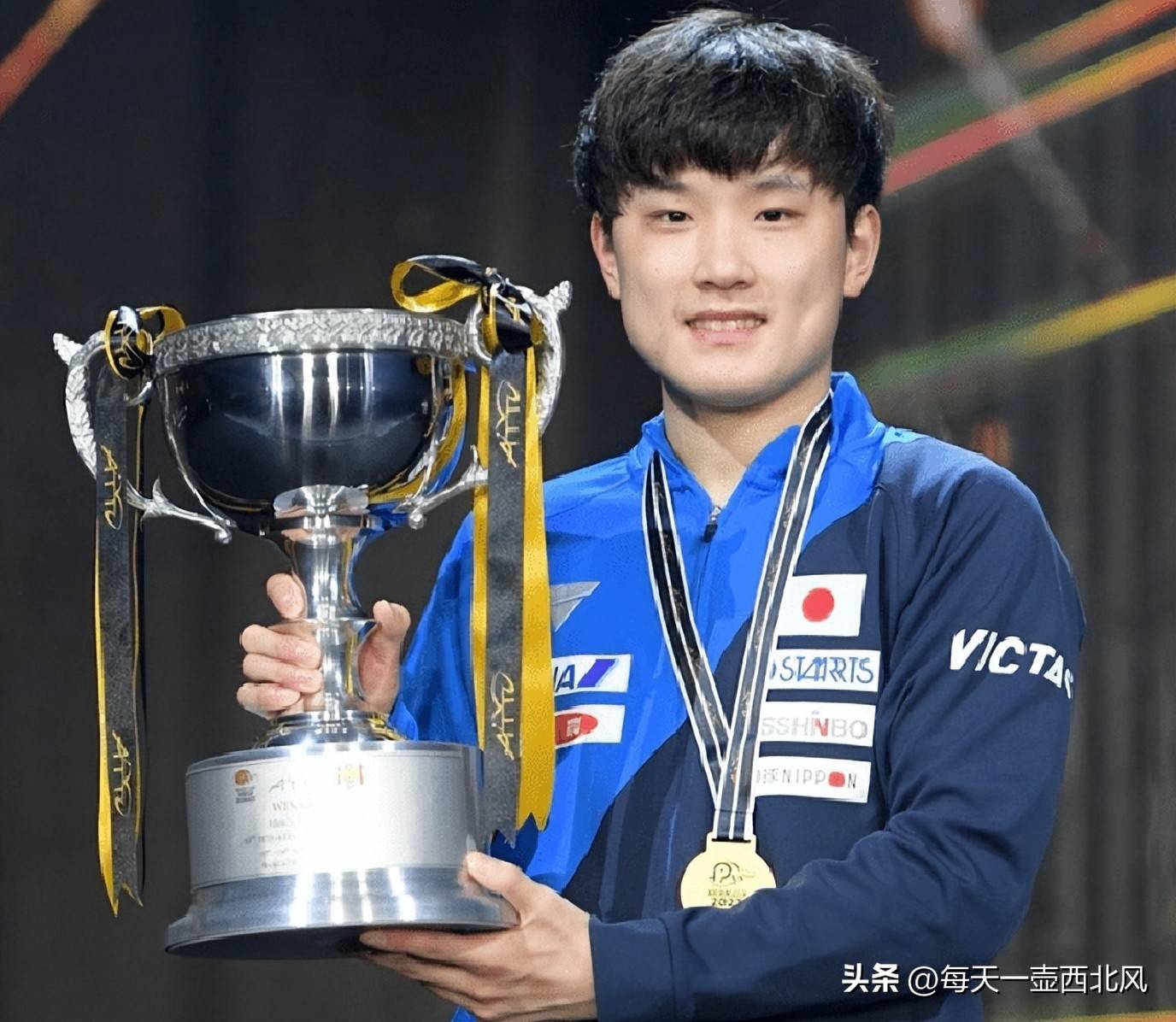 韩国乒乓球队力克瑞典乒乓球队，张本智和惊艳世界