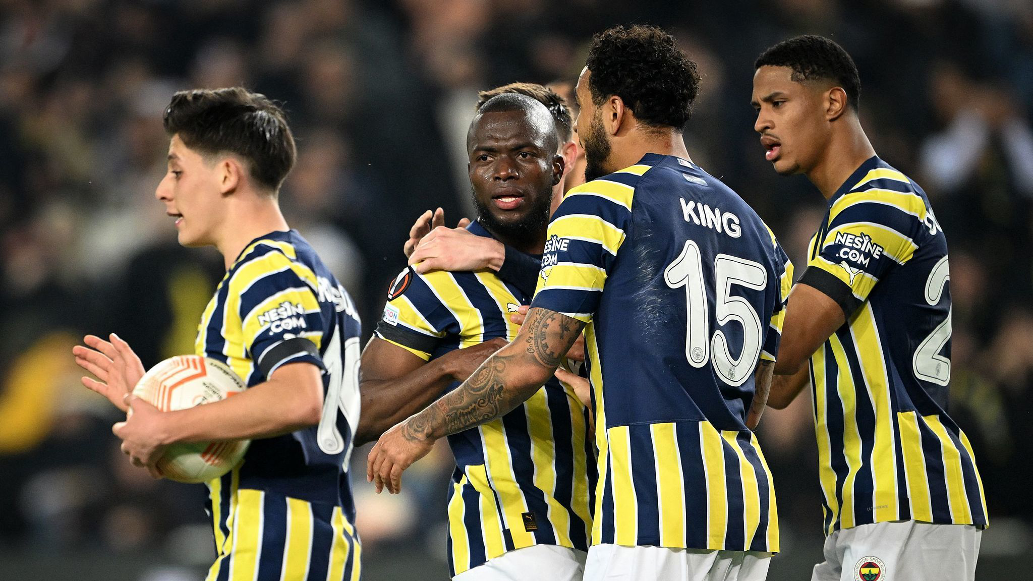 瓦伦西亚翻盘塞维利亚，科瓦契奇三分雨点燃全场