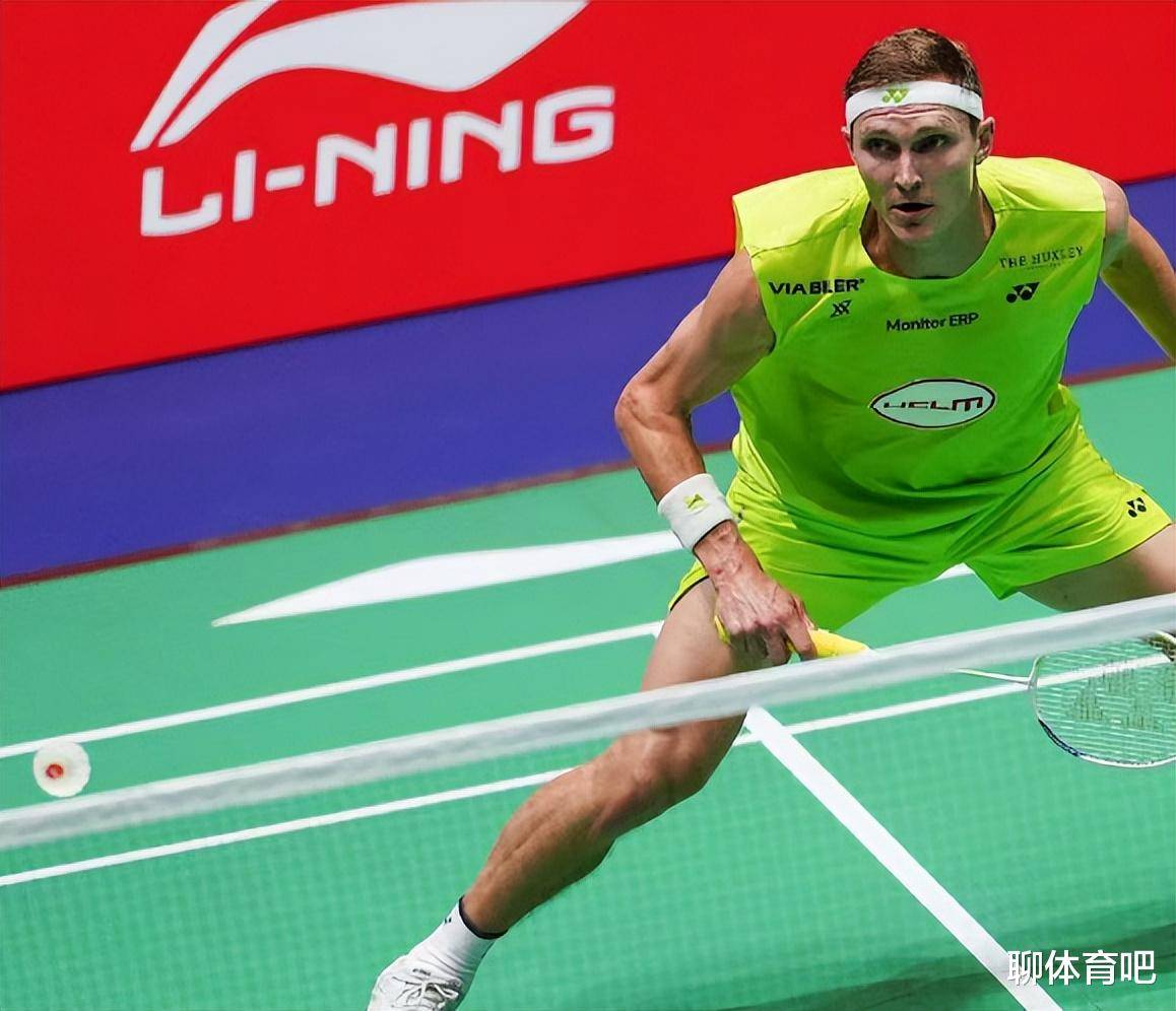 英格兰羽毛球队轻取马来西亚羽毛球队，安赛龙送出助攻