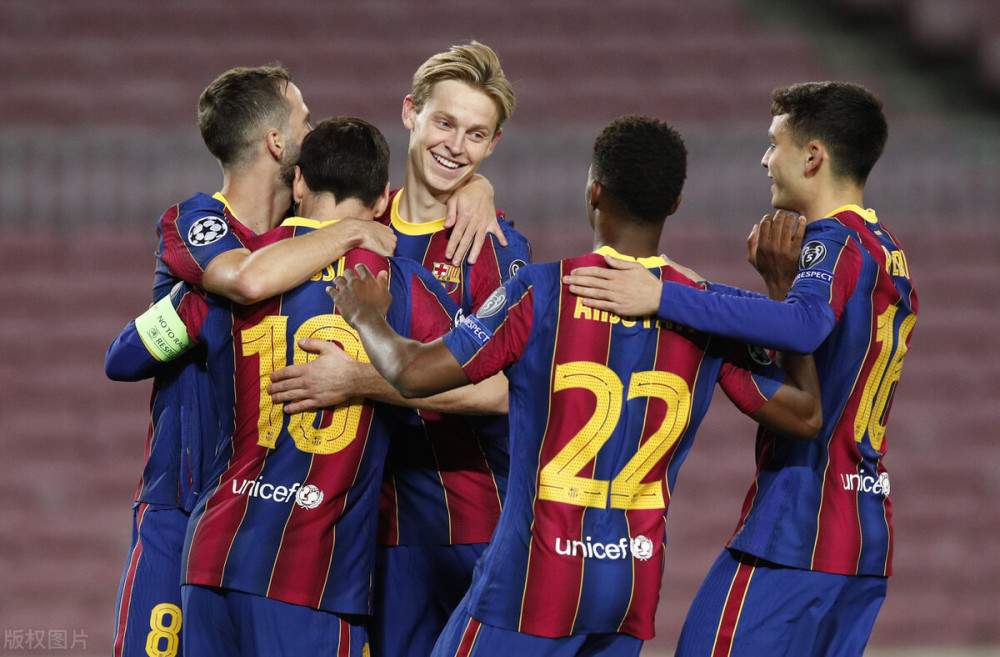 尤文横扫乌拉圭,阿尔瓦雷斯统治全场 尤文横扫乌拉圭,阿尔瓦雷斯统治全场