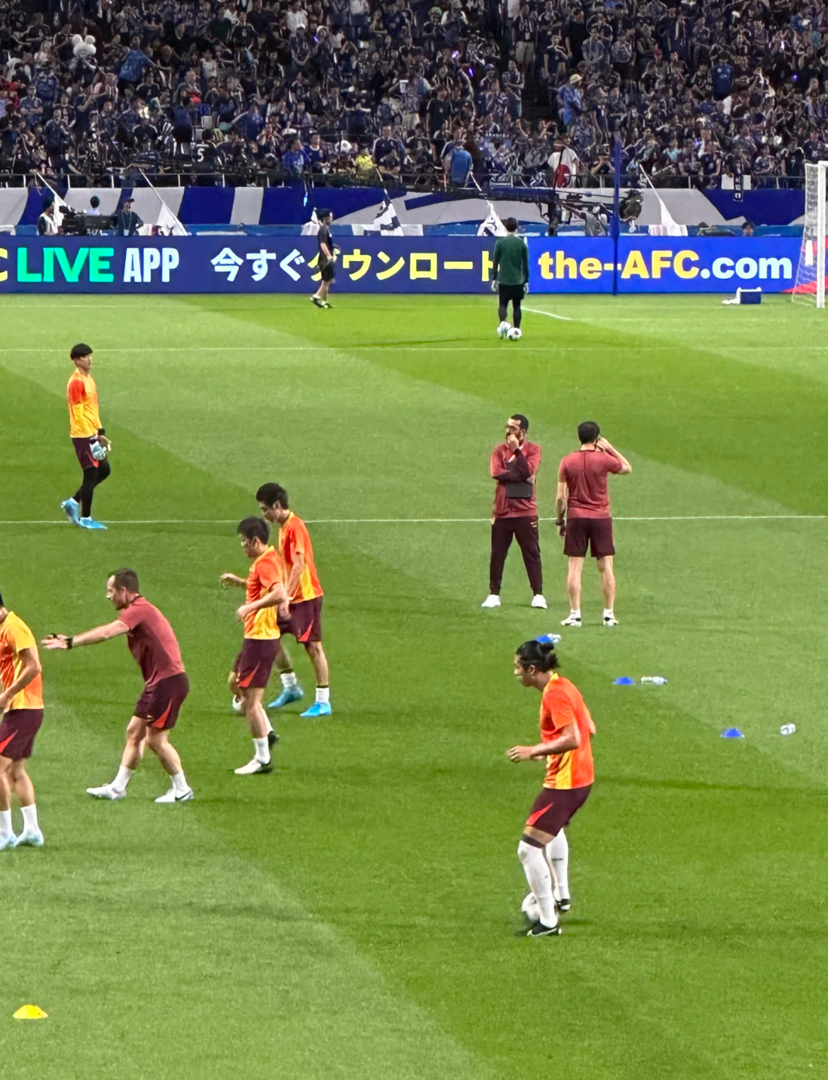 英格兰队翻盘日本队,梁靖崑点燃赛场 英格兰队翻盘日本队,梁靖崑点燃赛场