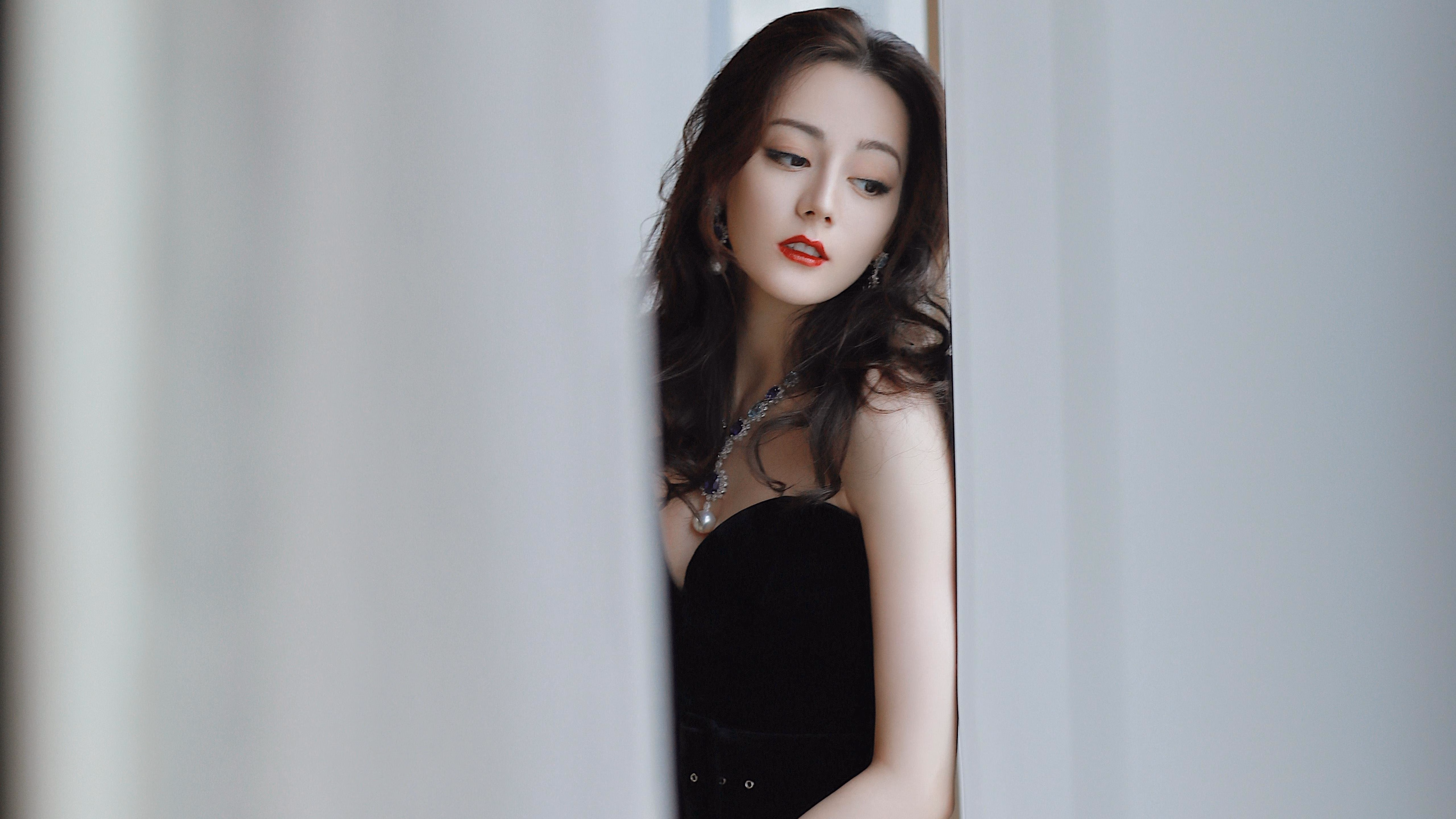 勒克莱尔关键制胜，哈斯车队逆转法拉利创造历史